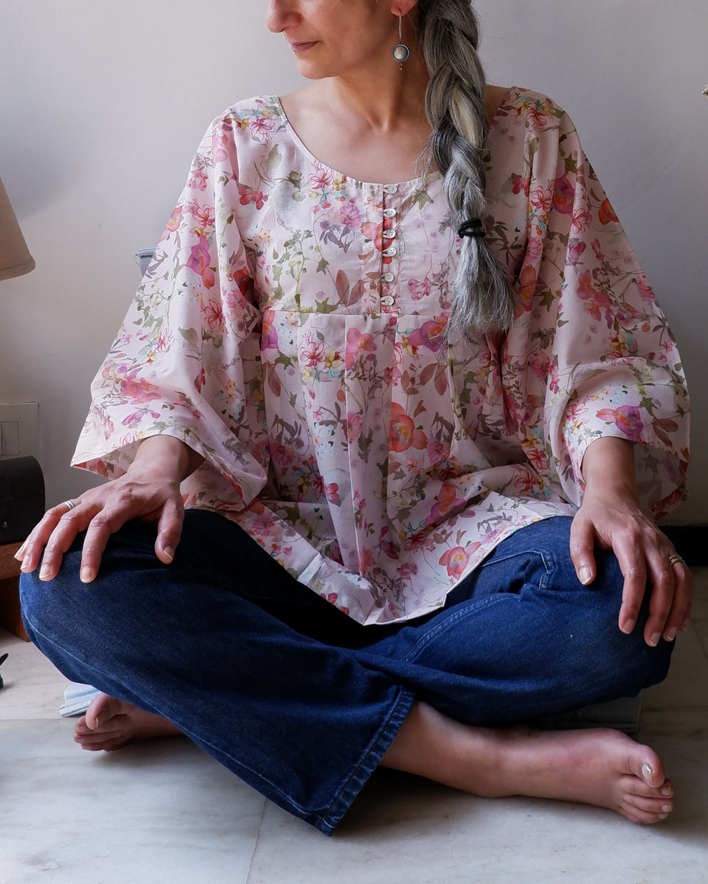 W87-25 : Calypso - Haut Babydoll à empiècement sans coutures - Imprimé fleuri rose