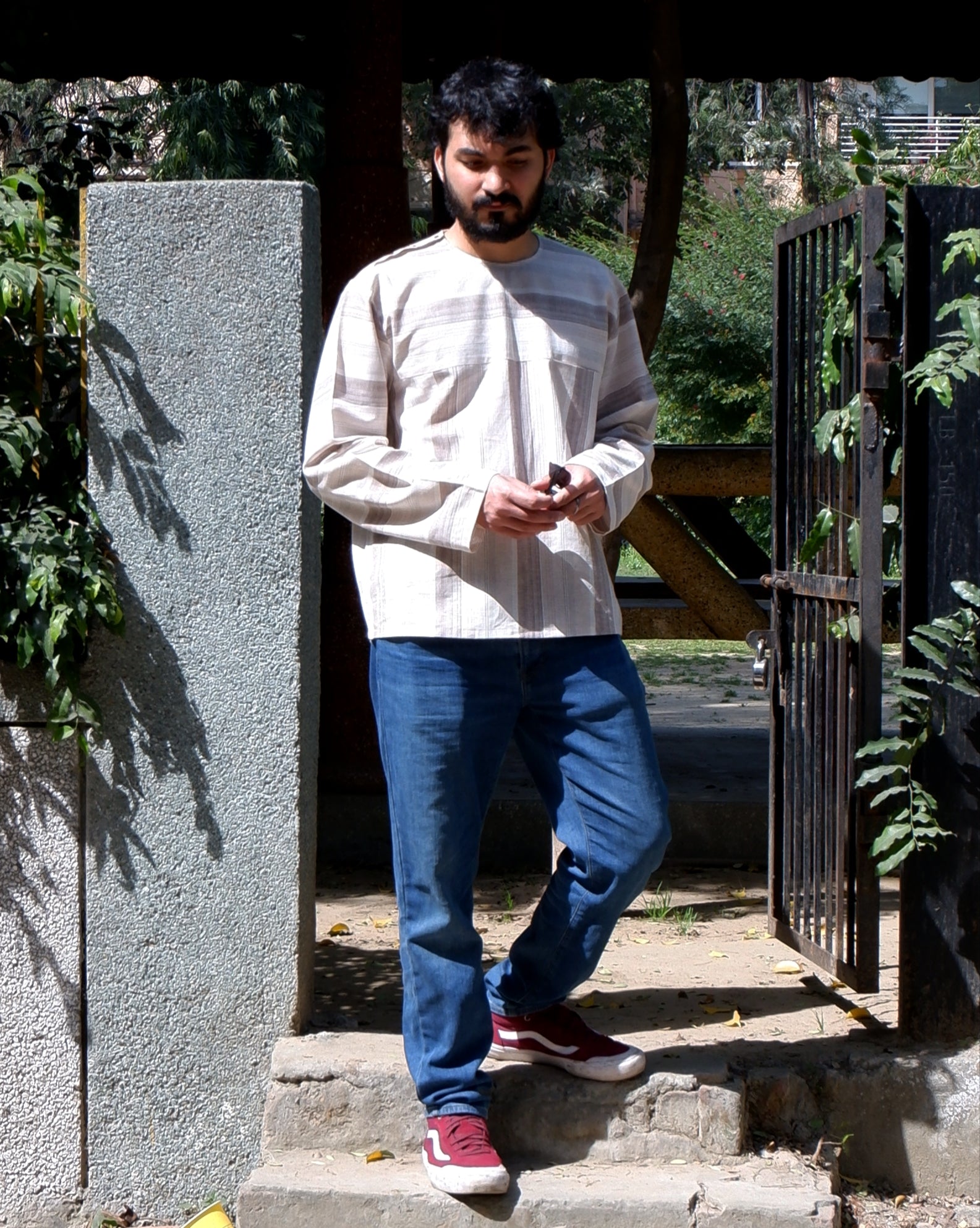 Men's short kurta M87-22: Tango - Beige stripes - Cotton Linen blend