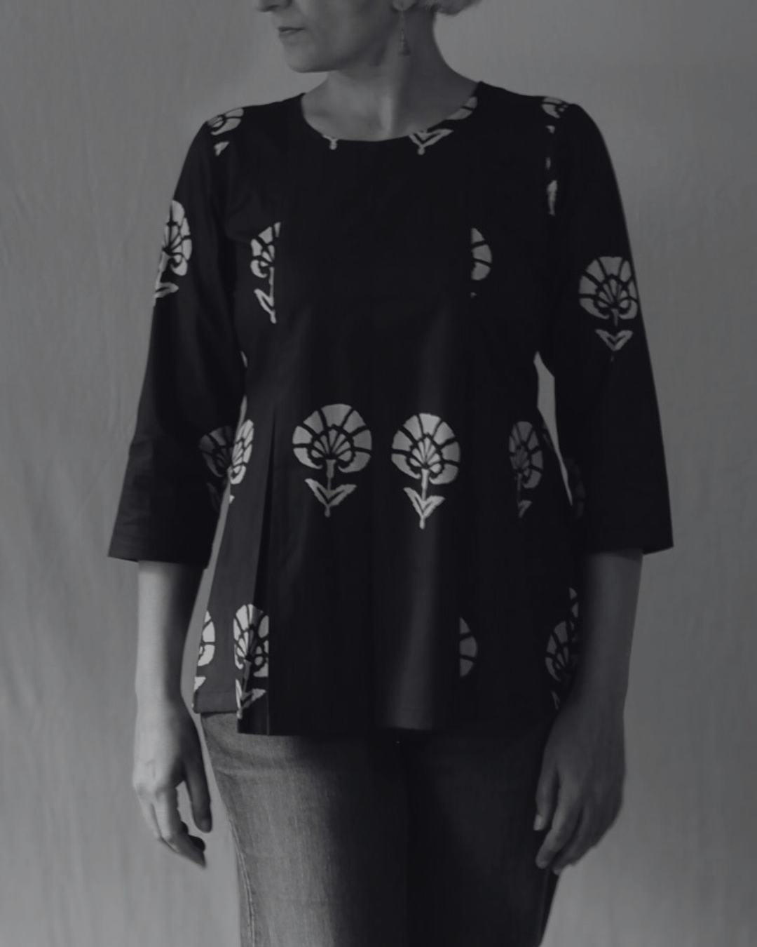 W87-36 : Legato - Imprimé fleur unique